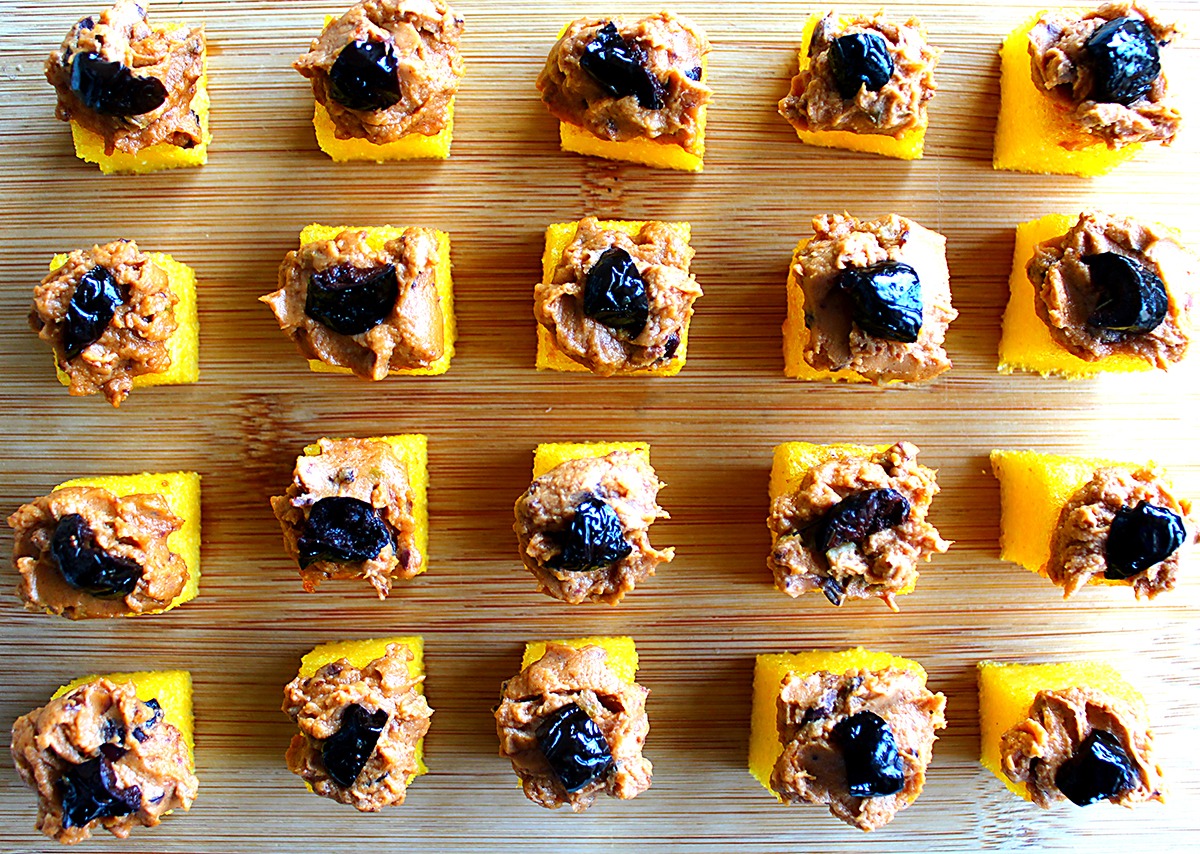 Cubes de Polenta aux Olives Recette Sans Gluten Sans Lait et