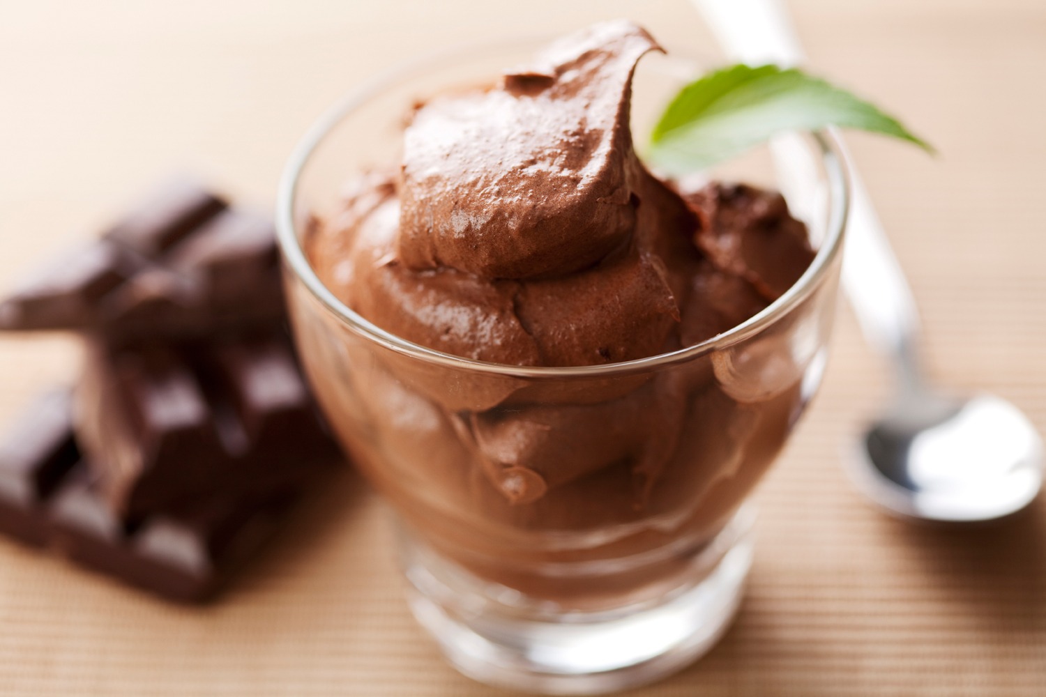 La meilleure mousse au chocolat – à la lécithine de soja - Recettes de  Gastronomie Moderne