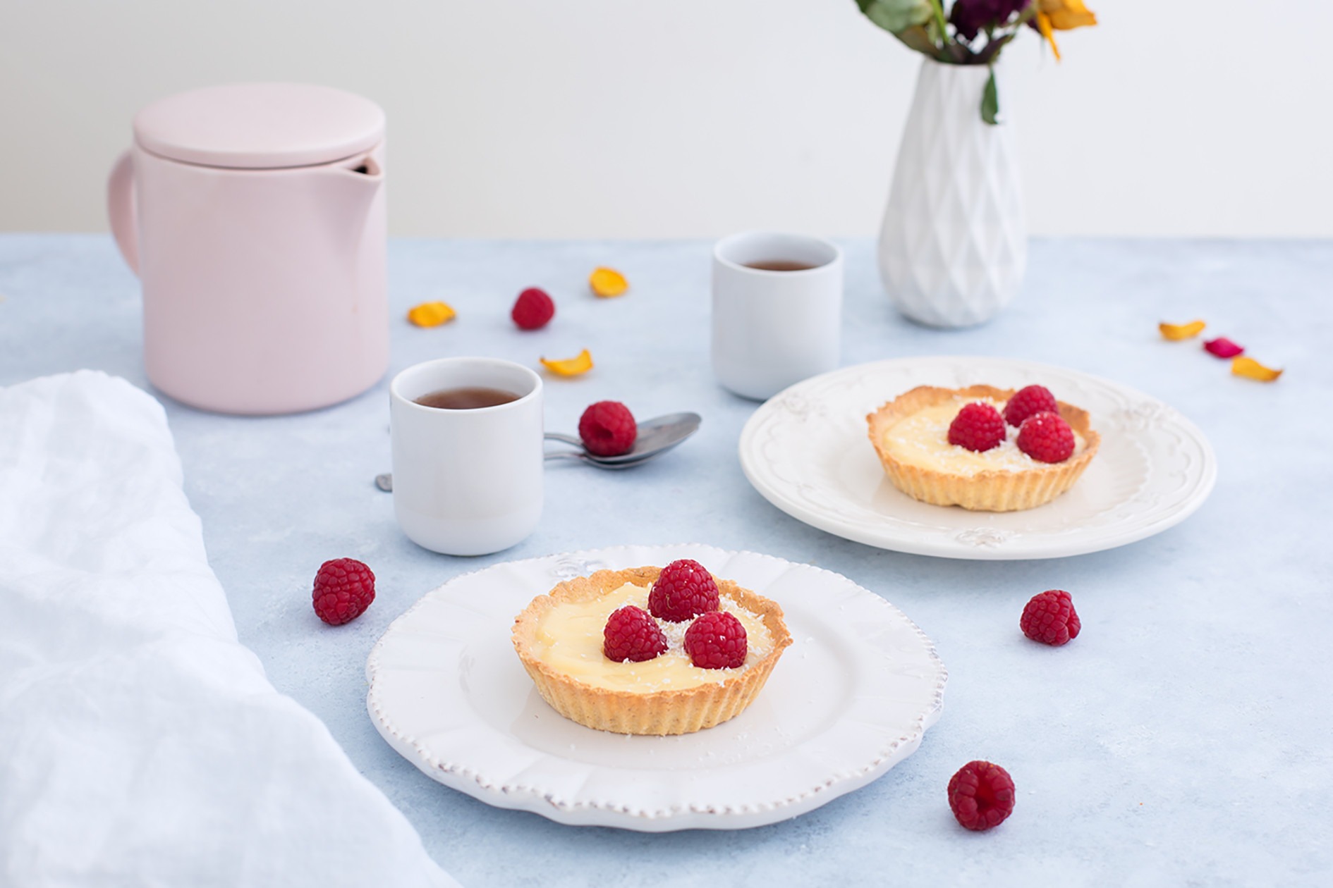 Tartelettes Au Citron Coco Et Framboises Recette Sans Gluten Et Vegetarienne Bjorg Tartelettes Au Citron Coco Et Framboises Recette Sans Gluten Et Vegetarienne Bjorg