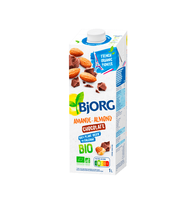 Organic chocolate almond milk